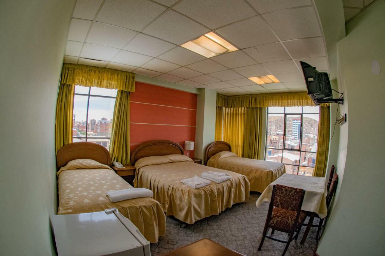 Hotel Oporto โอรูโร ภายนอก รูปภาพ